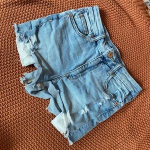 American Eagle Curvy High Rise Shorts